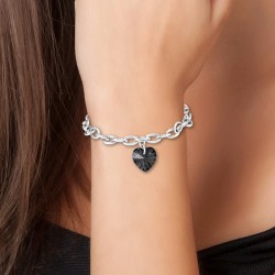 Black heart bracelet BR01...
