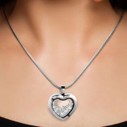 BR01 heart necklace adorned...