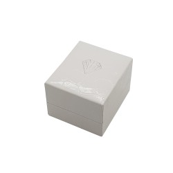 White ring box