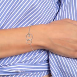 Bracelet by BR01 adorned...